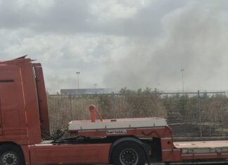 Sotto sequestro il centro rifiuti Ecotecnica: si indaga per incendio doloso a Lequile